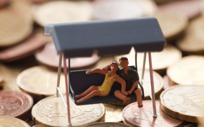 Smart ways to handle finances in a relationship